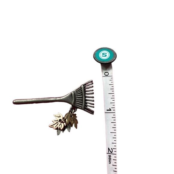 Adorable Fall Pin with Rake and Dangling Leaves - Picture 3 of 4